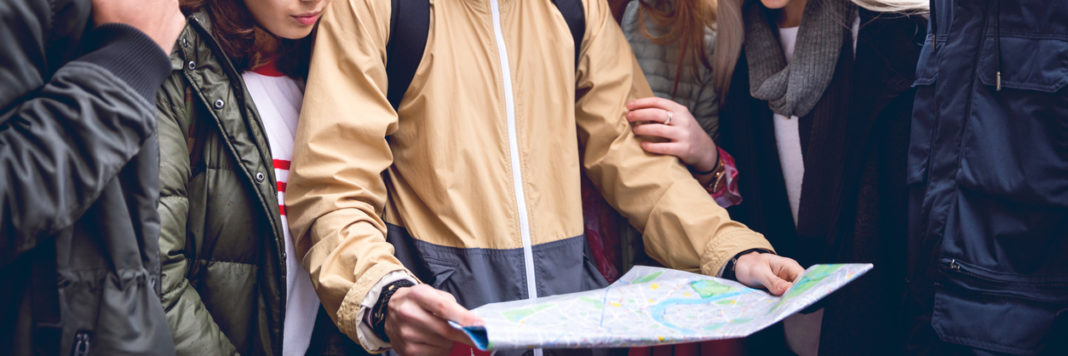 College Students on travel to London